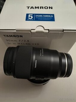 Tamron 90mm f2.8 Macro