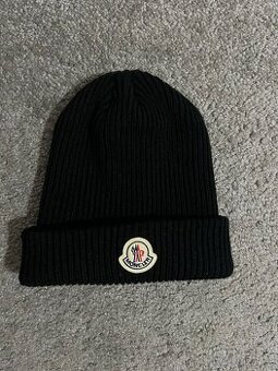 Moncler čepice černá