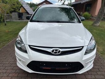 Na prodej Hyundai i30 CW 1.6Crdi 66kw FIFA