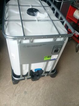Nový ibc kontejner 600 litrů