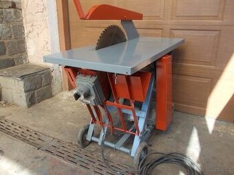 Cirkulárka s kolébkou