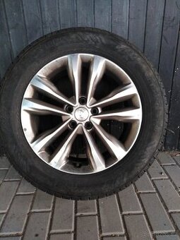 Lita hlinikova kola na Hyudai Santa Fe