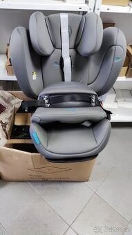 Autosedačka Cybex Pallas na 76-105 cm, 21kg.