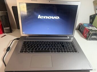 Lenovo IdeaPad Z710 (17,3”) – 8 GB RAM, 1 TB HDD, NVIDIA