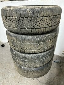 Zimní pneu + disky 215/65 R15 5x114,3