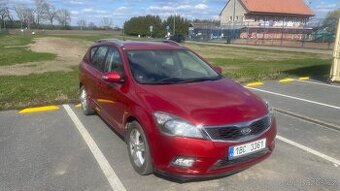 Kia Ceed SW 1.6 CRDi, nová stk, původ ČR