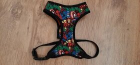 Postroj Marvel