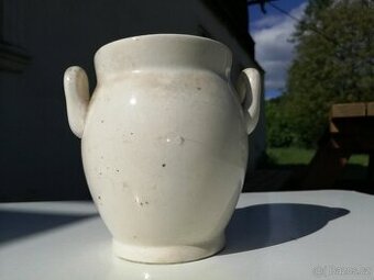 Porcelánová váza