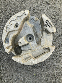 Výplň rezervy Audi A4 B5 - 1