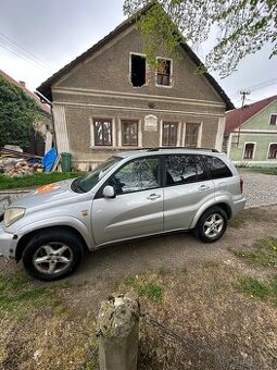 Toyota RAV4 2.0D-4D, 4x4, R.V. 2003.