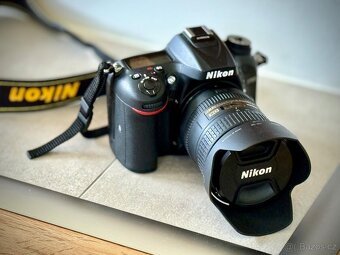 Nikon D7200 s příslušenstvím a objektivy - 1