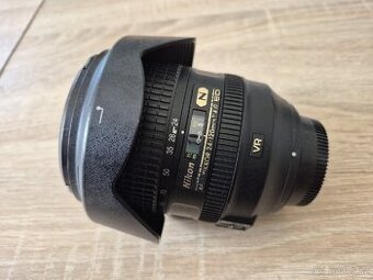 Nikon 24-120 mm f/4 AF-S ED VR