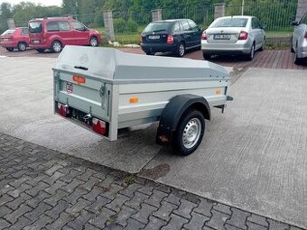 Přívěs, přívěsný vozík s alu bočnicemi a uzamykatelným víkem