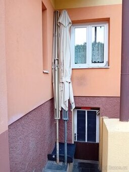 Slunečnik konstrukce