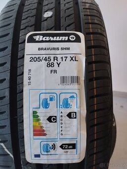 Barum 205/45 R17