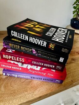 Knihy Colleen Hoover v AJ / English books Colleen Hoover
