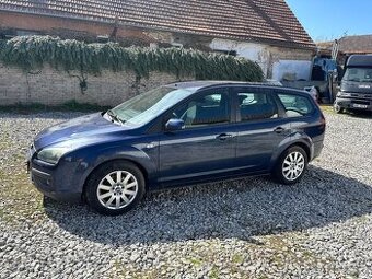 Ford Focus 1.6i - 1