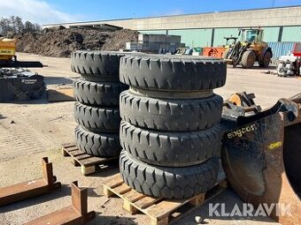 Pneu 10,00-20 16PR Nokian - 1