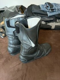 Boty na motorku DAINESE v.41