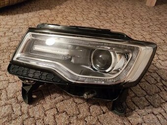 Světlomet levý Jeep Grand Cherokee 68144709 světlo levé