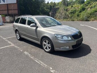 Škoda Octavia 2.0 TDI DSG (2013)