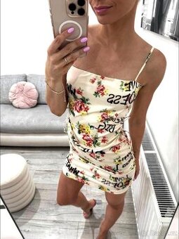 GUESS DÁMSKÉ ŠATY - vel. S