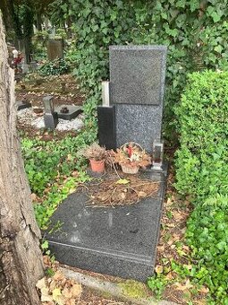 Urnový hrob Olšany