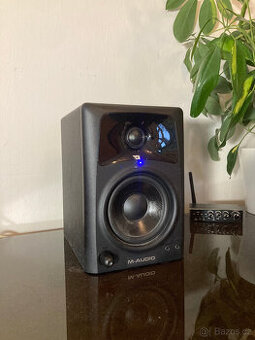 🔊 Studiové monitory M-Audio AV-42 – kompaktní, čistý zvuk