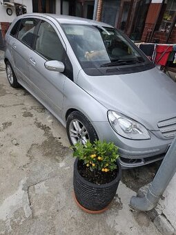 Prodám B200