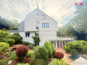 Pronájem RD 330 m2 pozemek 730 m2, Braník