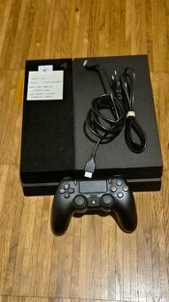 Požkozený PS4 1TB