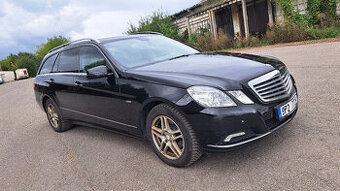 Mercedes-Benz W212 E 220cdi Elegance, r.2010
