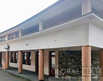 Pronájem ubytovacích prostor v centru Velkého Meziříčí - 1