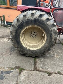 Prodám kola na Zetor major