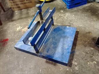 Lámačka dlažby a obkladů