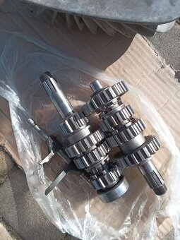 Prevodovka cz 380, hlava cz 380