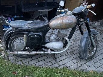 Jawa/ČZ 353