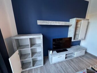 Obývací stěna + konferenční stolek