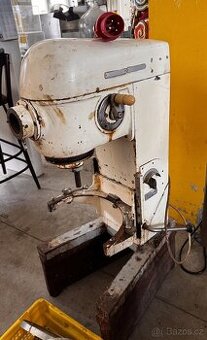 Robot kuchyňský Profi