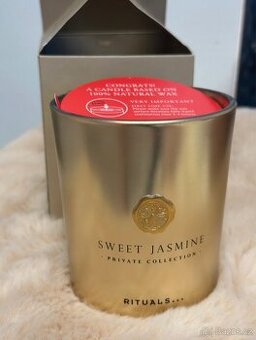 Svíčka Rituals Sweet Jasmine