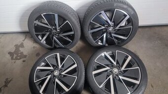 Škoda Octavia R18 225/45/18 zimni sada