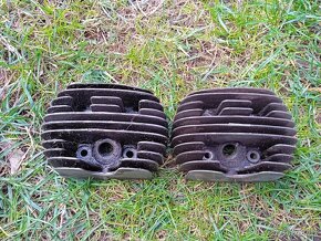 2x Hlava Jawa 20, 21 Pionýr a 23 Mustang