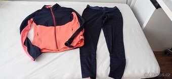 Funkční tepláková souprava (vel. 14-15 let)