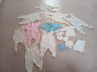 kojenecké oblečení