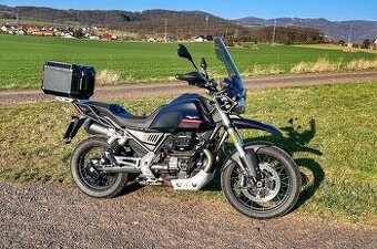 Moto Guzzi v85tt 2022