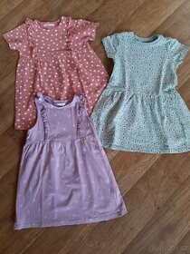 Šatičky vel 98 3ks =240kč
