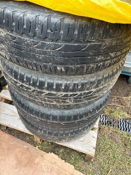 Kompletní kola disky Kumho 185 60 15 Škoda Rapid Fabia IIi