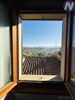 Historický dům Palazzo Rinato v městečku Laterina, Toskánsko