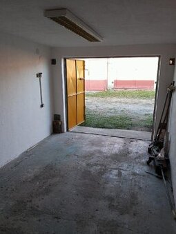 GARÁŽ PRONÁJEM - 1