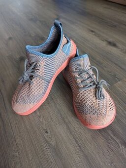 Barefoot tenisky / široká špička – nové – vel. 38 (24,7 cm)